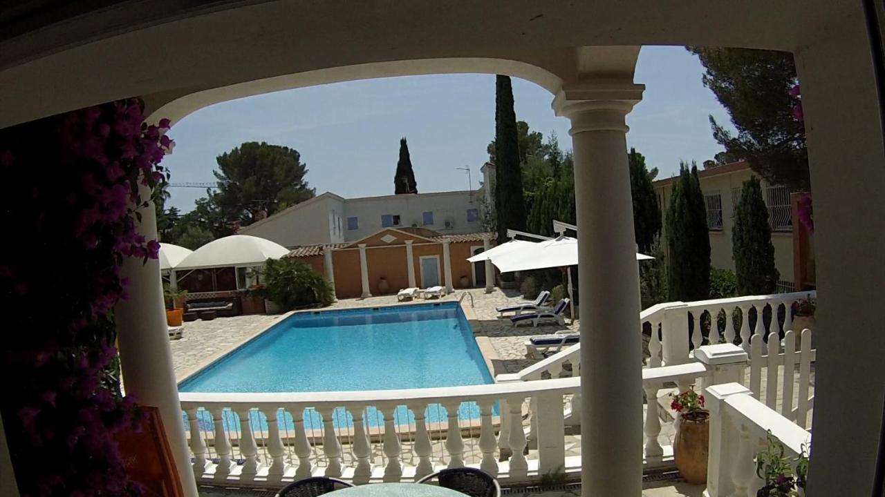 Chambre D'Hotes La Potiniere Saint-Raphaël Εξωτερικό φωτογραφία